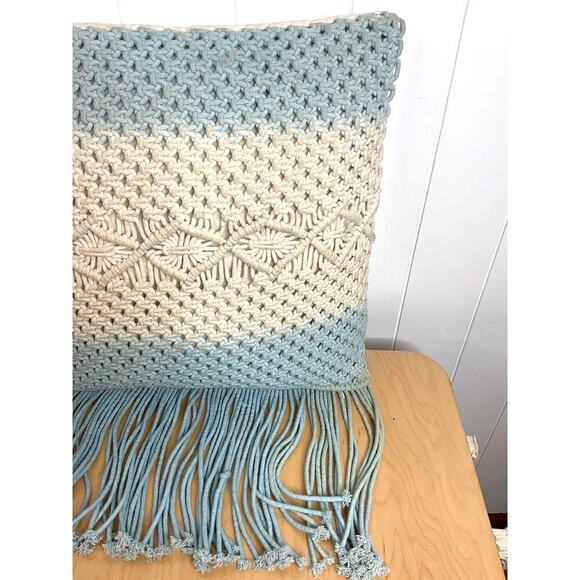 Macramé Pillow in Blue and White 18 x 18 Removable Cover Boho Chic - Picture 2 of 6